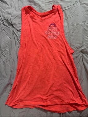 Old Navy Coral Tank Top with 'Run In The Sun' Graphic
